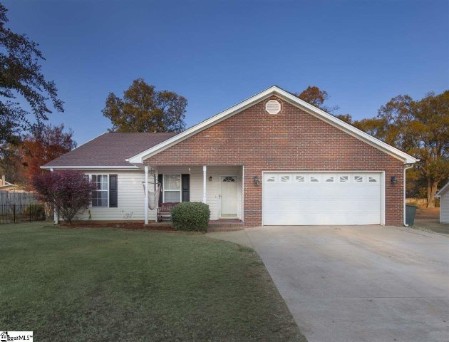 17 Sweetland Court sold home in Forrester Chase, Greenville, SC
