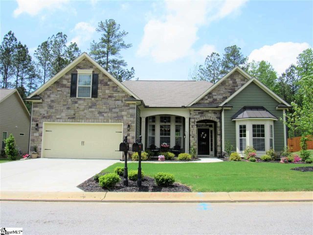 104 Trailwood Drive sold home in Timberland Trail, Fountain Inn, SC