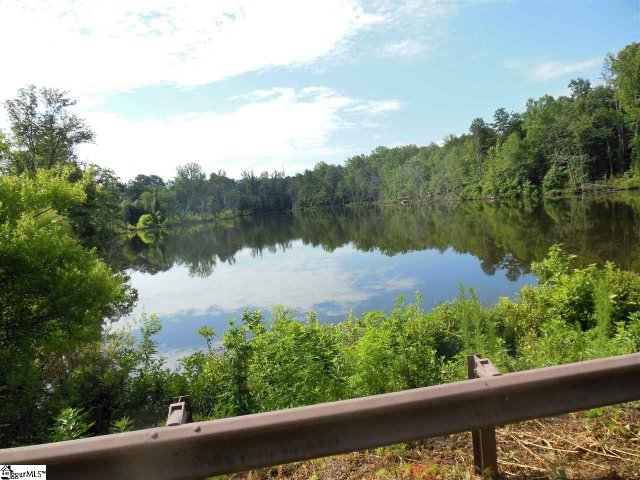 120 Crawford Lake Drive sold home in Crawford Lake, Easley, SC
