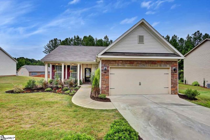 511 Crest Hill Drive sold home in Timberland Trail, Fountain Inn, SC