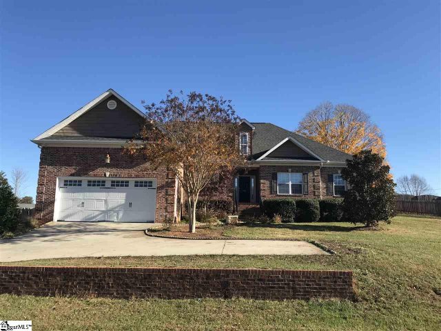 4810 State Park Road sold home in Mountain Watch, Travelers Rest, SC