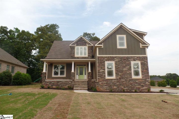 110 Fairoaks Drive sold home in Wyatts Grant, Williamston, SC