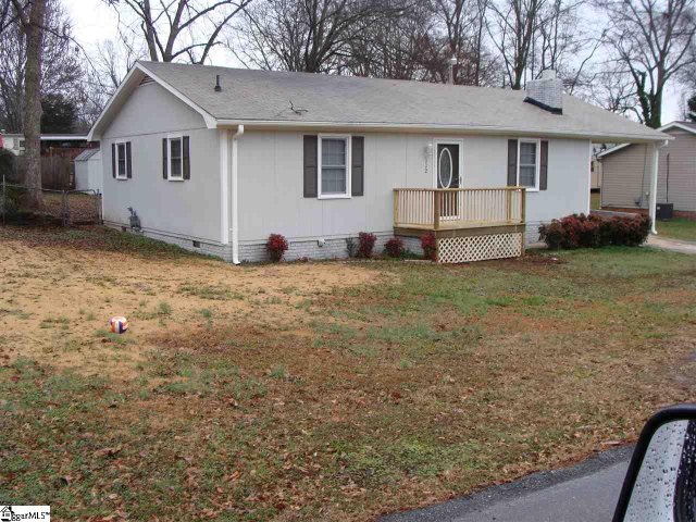 112 Excelsior Drive sold home in Briarwood, Easley, SC