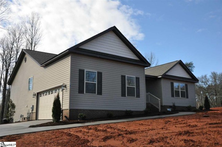103 Nandina Heights Boulevard sold home in Hickory Heights, Easley, SC
