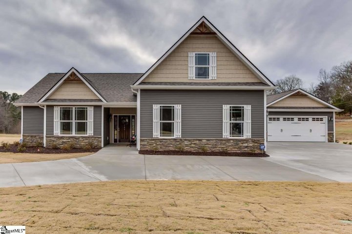 15 Smith Tractor Road sold home in Kelley Farms, Travelers Rest, SC