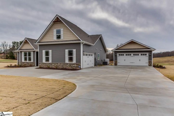 109 Jones Kelley Road sold home in Kelley Farms, Travelers Rest, SC
