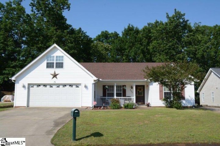 205 Pink Blossom Court sold home in Forrester Chase, Greenville, SC