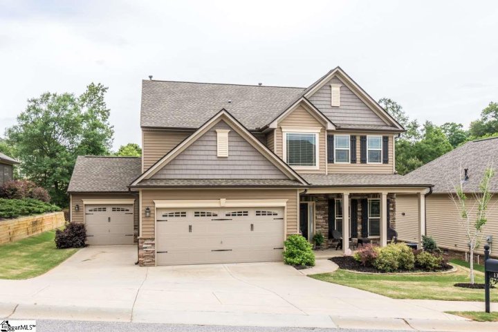 139 Chandler Crest Court sold home in The Village At Bent Creek, Greer, SC