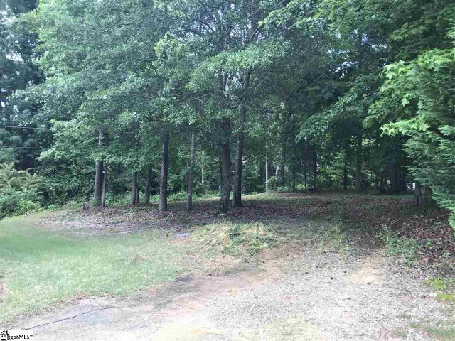 204 Banbury Circle sold home in Cedar Cove, Simpsonville, SC