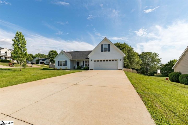24 Whipple Lane sold home in Fox Springs, Taylors, SC