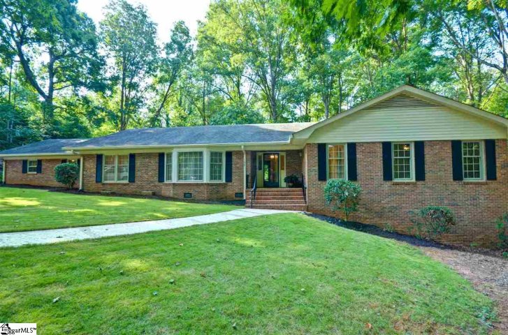 156 Hathaway Circle sold home in Stratford Forest, Greenville, SC