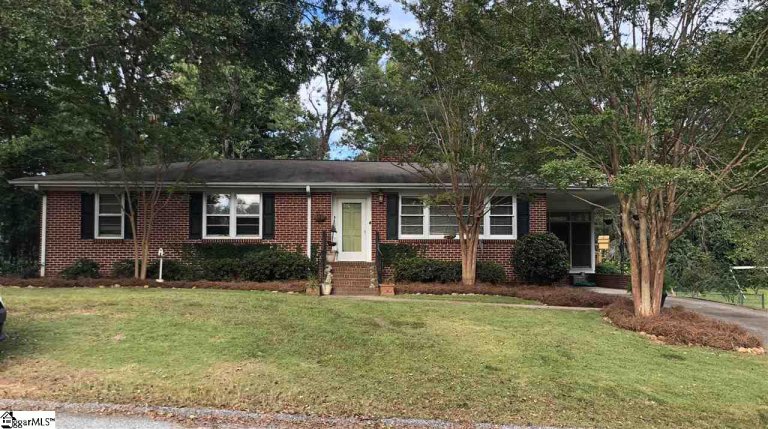 17 Lisa Drive sold home in Wade Hampton Terrace, Greenville, SC