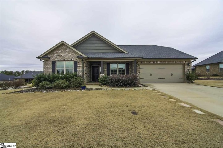 703 W Dateria Way sold home in Bush Fork, Inman, SC