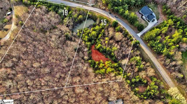 15 Packforest Road sold home in Pack Ridge, Taylors, SC