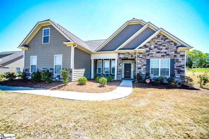 104 Cooper Oaks Court sold home in Cooper Ridge, Simpsonville, SC