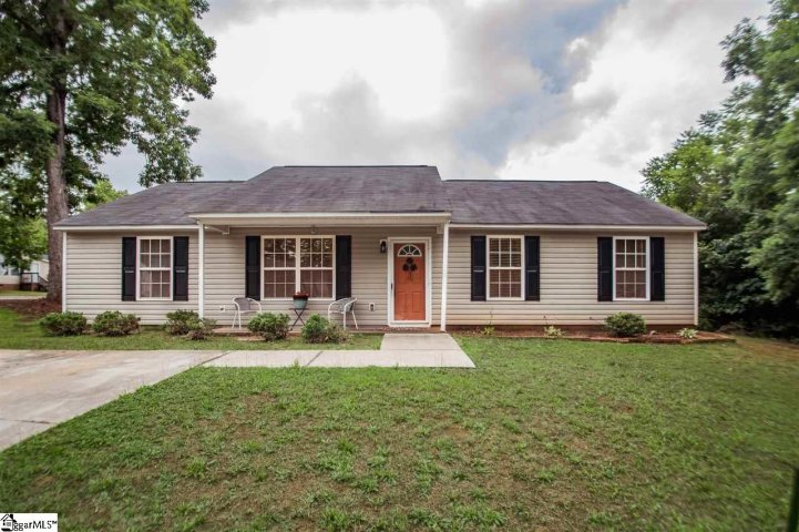301 Pine Valley Road sold home in Pine Shadows, Piedmont, SC