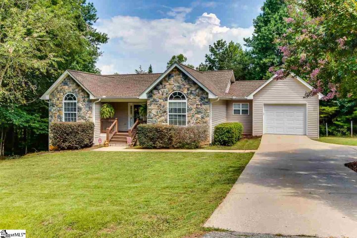 10 Oasis Court sold home in Pack Ridge, Taylors, SC
