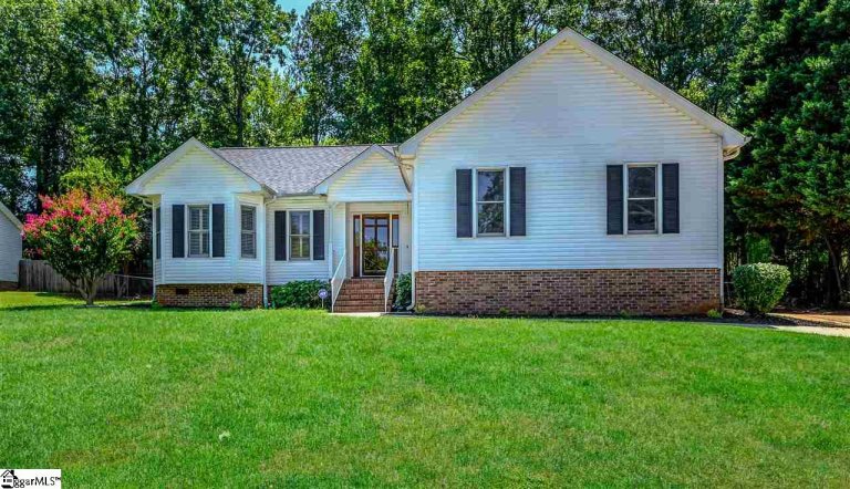 245 Waterbury Court sold home in Ambergate, Simpsonville, SC