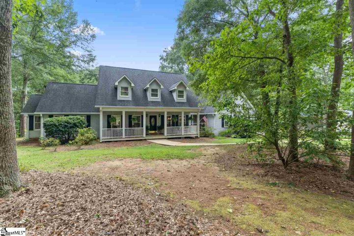 253 Farm Lake Road sold home in Farm Lake, Boiling Springs, SC