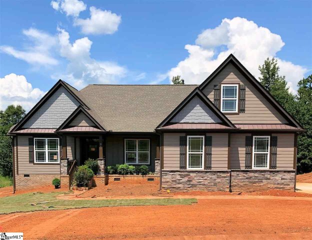 915 Benchmark Drive Lot 64 sold home in Carriage Gate The Reserves, Wellford, SC