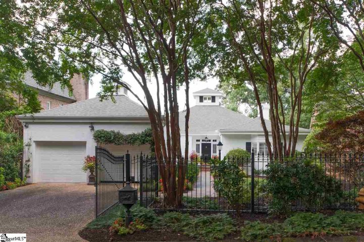 222 Hidden Hills Drive sold home in Chanticleer Towns, Greenville, SC