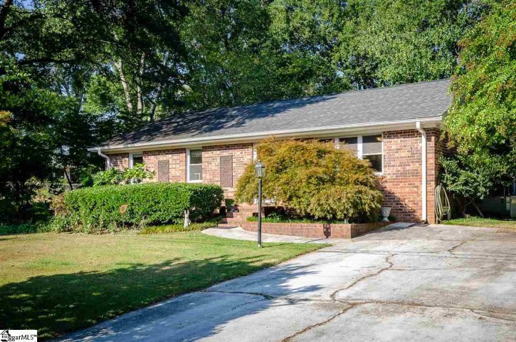 8 Charlene Drive sold home in Greenfield, Greenville, SC