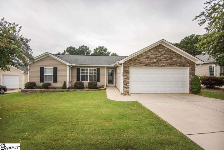 104 Tarpon Court sold home in Garrett Springs, Fountain Inn, SC