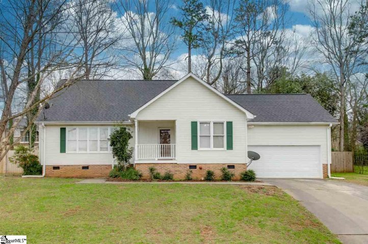 241 Waterbury Court sold home in Ambergate, Simpsonville, SC