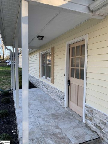 320 Timberwood Drive sold home in Timberwood Acre, Woodruff, SC
