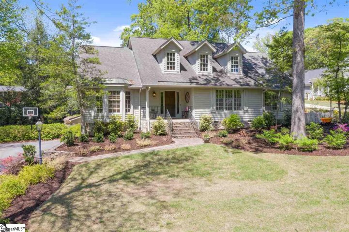 18 Forest Lane sold home in Rockwood Park, Greenville, SC