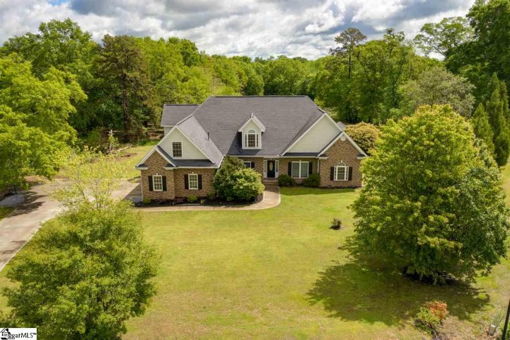 104 Old Oak Trail sold home in Hopewell Crossing, Anderson, SC