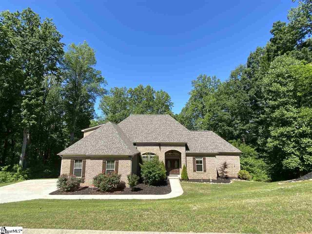 16 Valley Crest Court sold home in The Woodlands At Cherokee Valley, Travelers Rest, SC