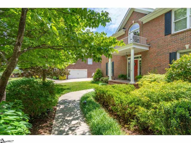 211 Huddersfield Drive sold home in Asheton Springs, Simpsonville, SC