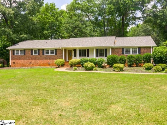 421 Belcher Street sold home in Meadowbrook Farms, Inman, SC