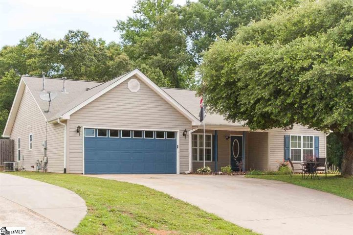 421 Lily Pond Lane sold home in Spring Ridge, Taylors, SC