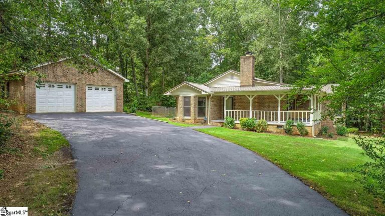 109 Fernwood Drive sold home in Homestead Acres, Easley, SC