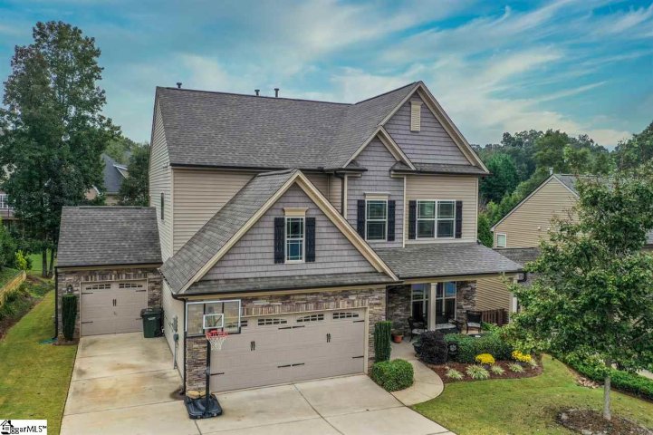 135 Chandler Crest Court sold home in The Village At Bent Creek, Greer, SC