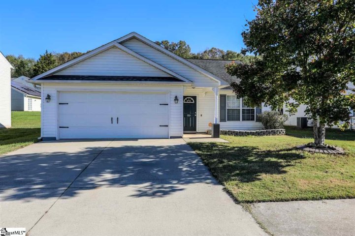 705 Barnswallow Drive sold home in Cedar Glen, Simpsonville, SC