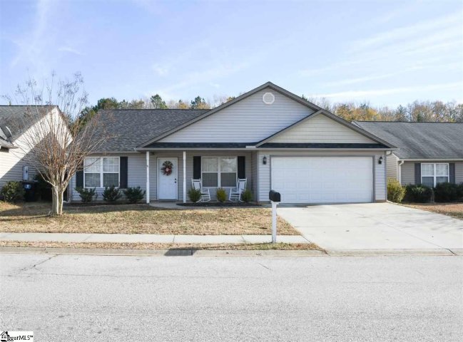 605 Barn Swallow Drive sold home in Cedar Glen, Simpsonville, SC