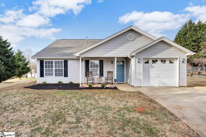 9 Gaffney Court sold home in Ashley Grove, Greer, SC
