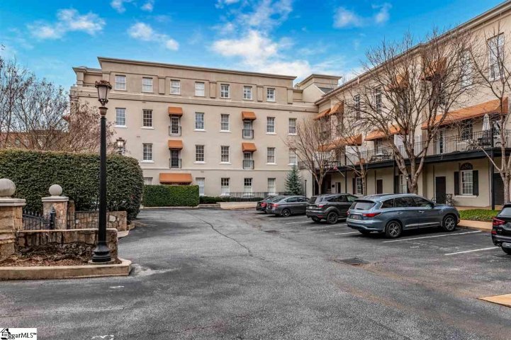 100 W Court Street #3G sold home in Court St Condos, Greenville, SC