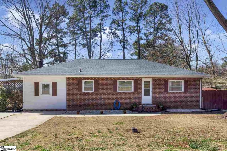 110 Lynn Street sold home in Serene Heights, Greer, SC
