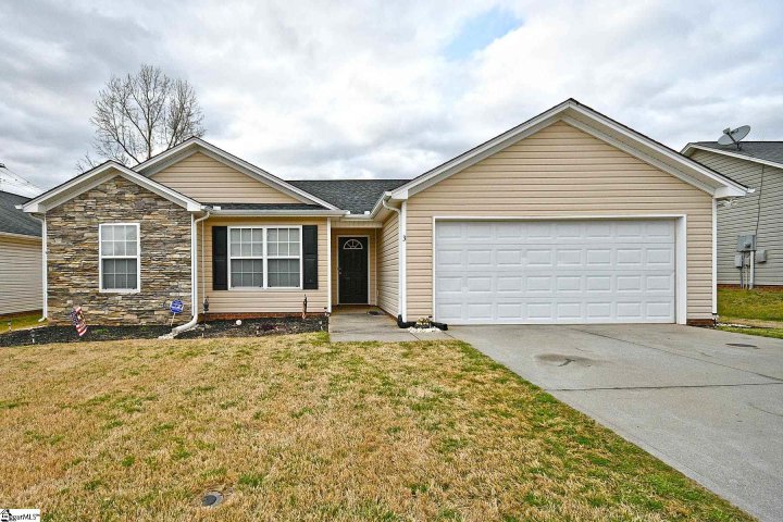 3 Manitou Way sold home in Garrett Springs, Fountain Inn, SC