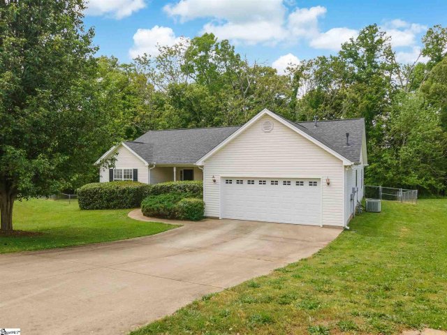 9 Ames Court sold home in Fox Springs, Taylors, SC