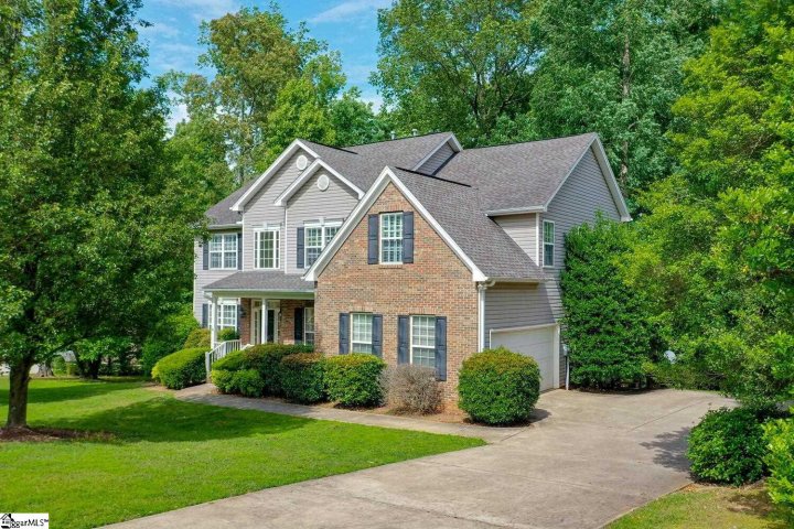 107 Warren Drive sold home in Montague Lakes, Easley, SC