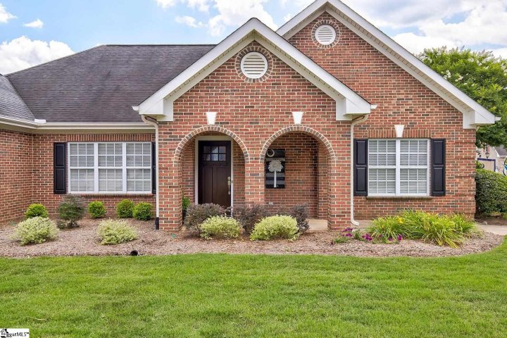 101 Banbury Circle sold home in Cedar Cove, Simpsonville, SC