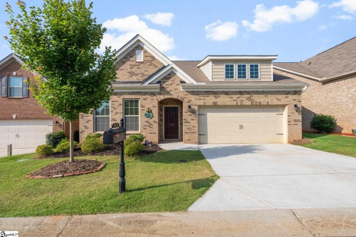 129 Golden Eagle Lane sold home in Arbors At Cobbs Glen, Anderson, SC