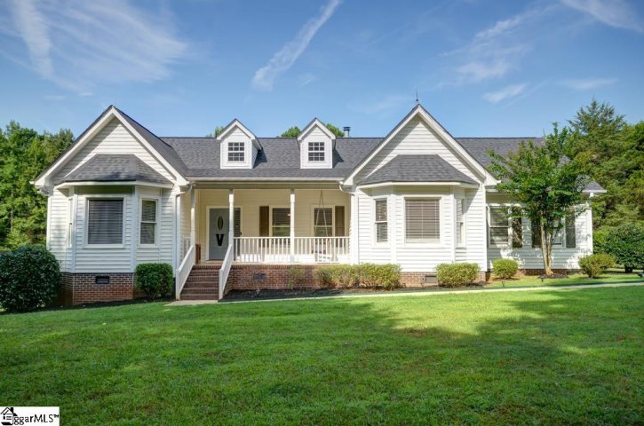 210 Janet Court sold home in Clark Manor, Simpsonville, SC