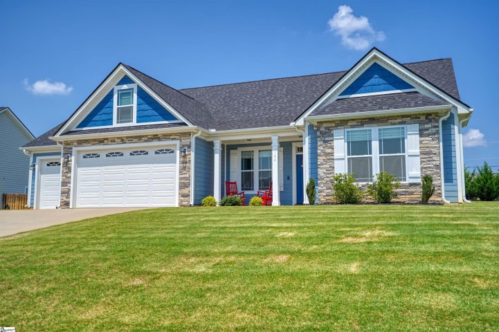 106 Stubby Drive sold home in Creekside Farms, Duncan, SC