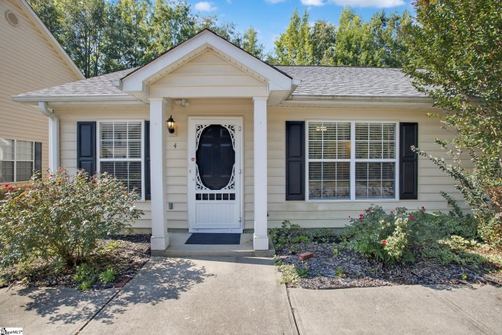 4 Rimmon Trail sold home in Ridgeway Townes, Travelers Rest, SC
